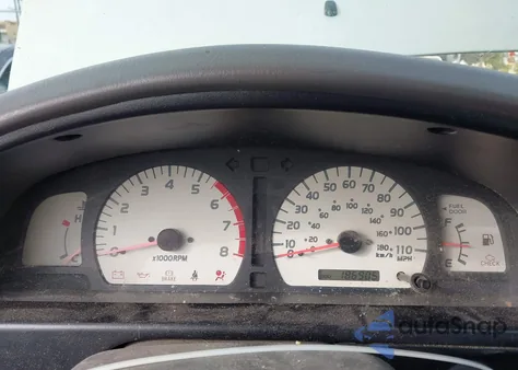 2004 Toyota Tacoma Prerunner V6 z USA, uszkodzony, nr VIN 5TEGN92NX4Z403440